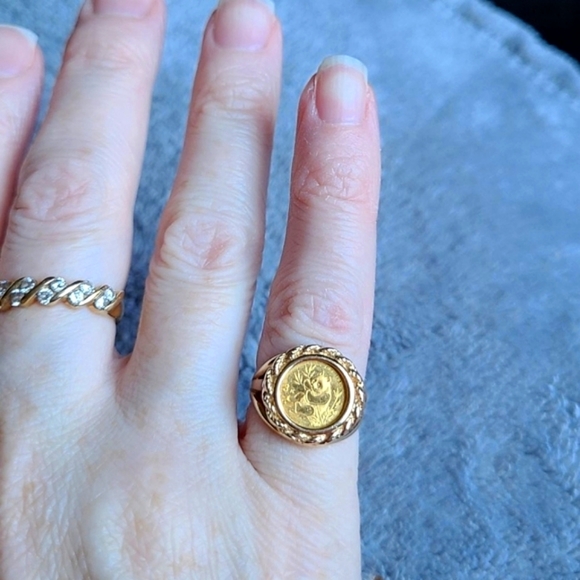 PANDA GOLD COIN RING - Picture 8 of 10